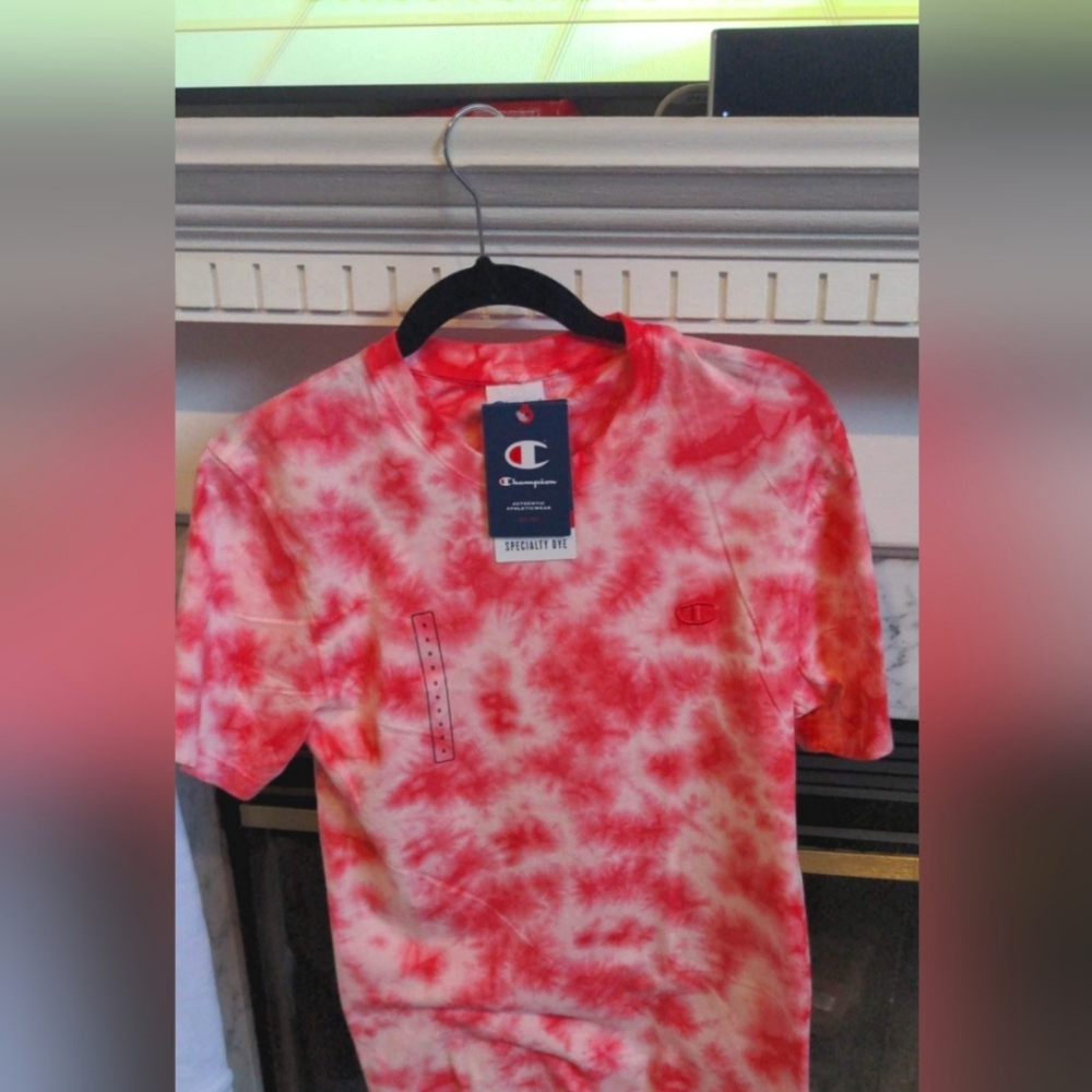 Champion tee shirt